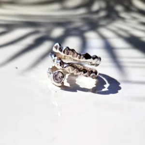 bague en spirale en argent plein martelé